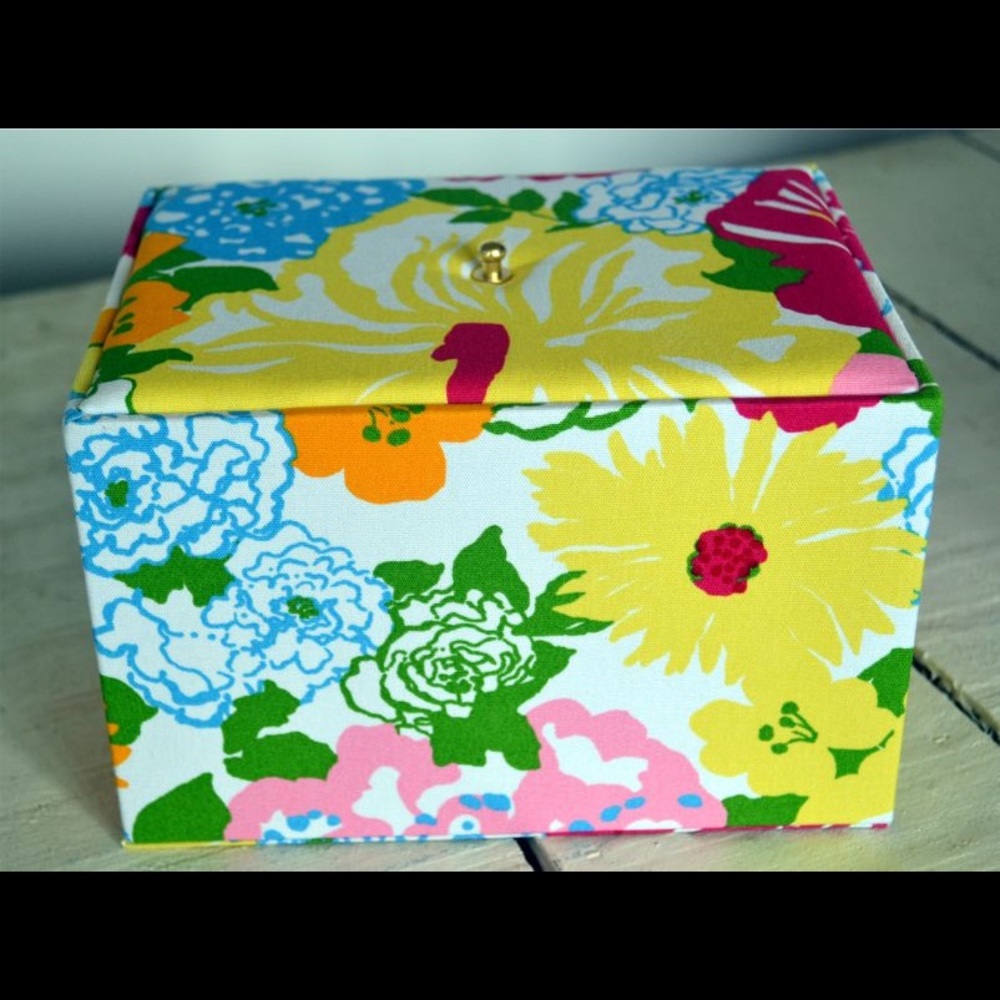 Lilly Pulitzer jewelry box NWT